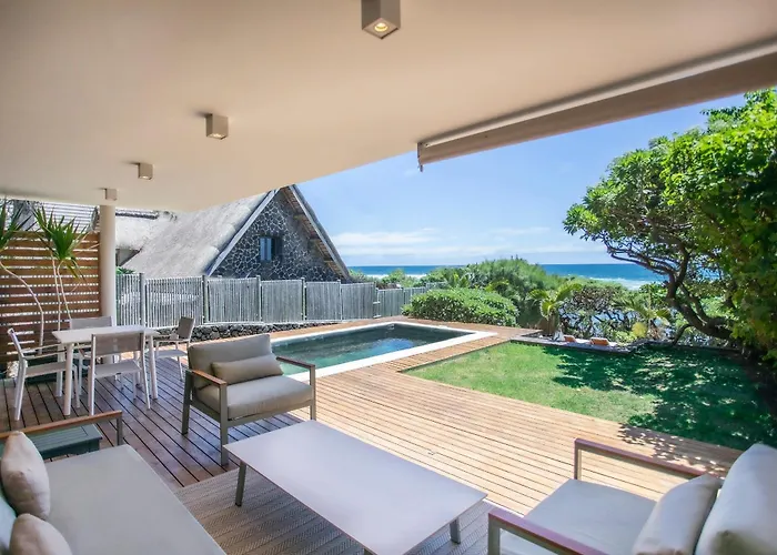Beach Villa Poema